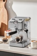 Coffee Art 1101 Süt Köpürtücülü 20bar Basınçlı Espresso Latte Cappuccino Americano Mak. 1,5l - Görsel 4