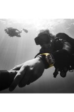 Watch Ultra 49mm GPS+Cellular Titanyum Kasa ve Beyaz Ocean Kordon (Apple Türkiye Garantili) - Görsel 5